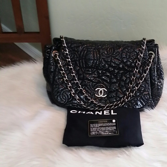 CHANEL Handbags - 💥🍀SOLD 🍀💥SALECHANEL SHOULDER BAG WITH FLAP